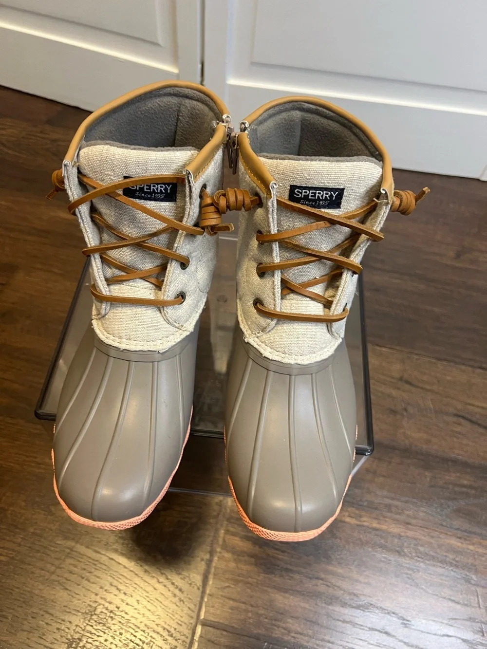 Sperry girls top